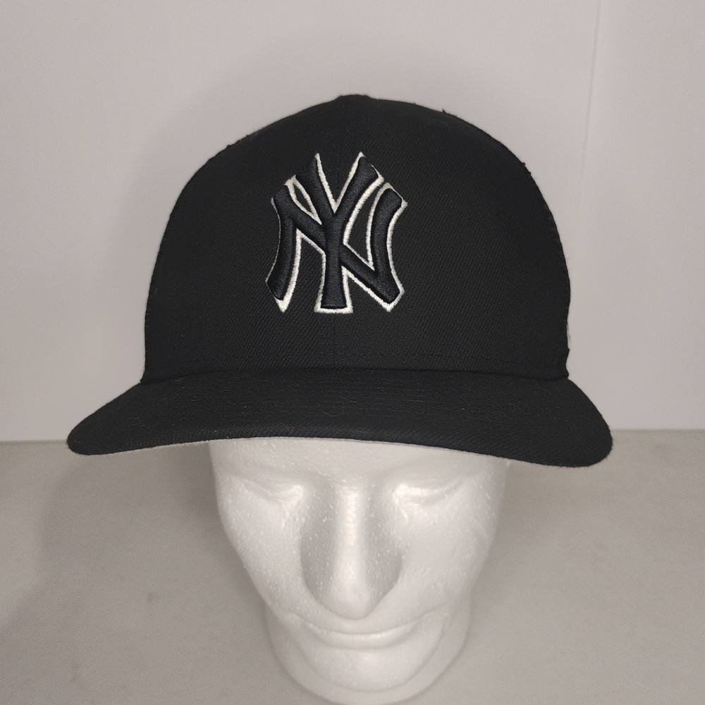 New Era Yankees 59FIFTY Fitted Trucker Hat Men's Black Size 7-3/8